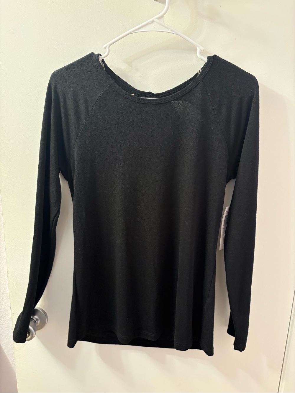 Peace & Pearls Black Long Sleeve with Geometric Back NWT PTP 19-23/L 26